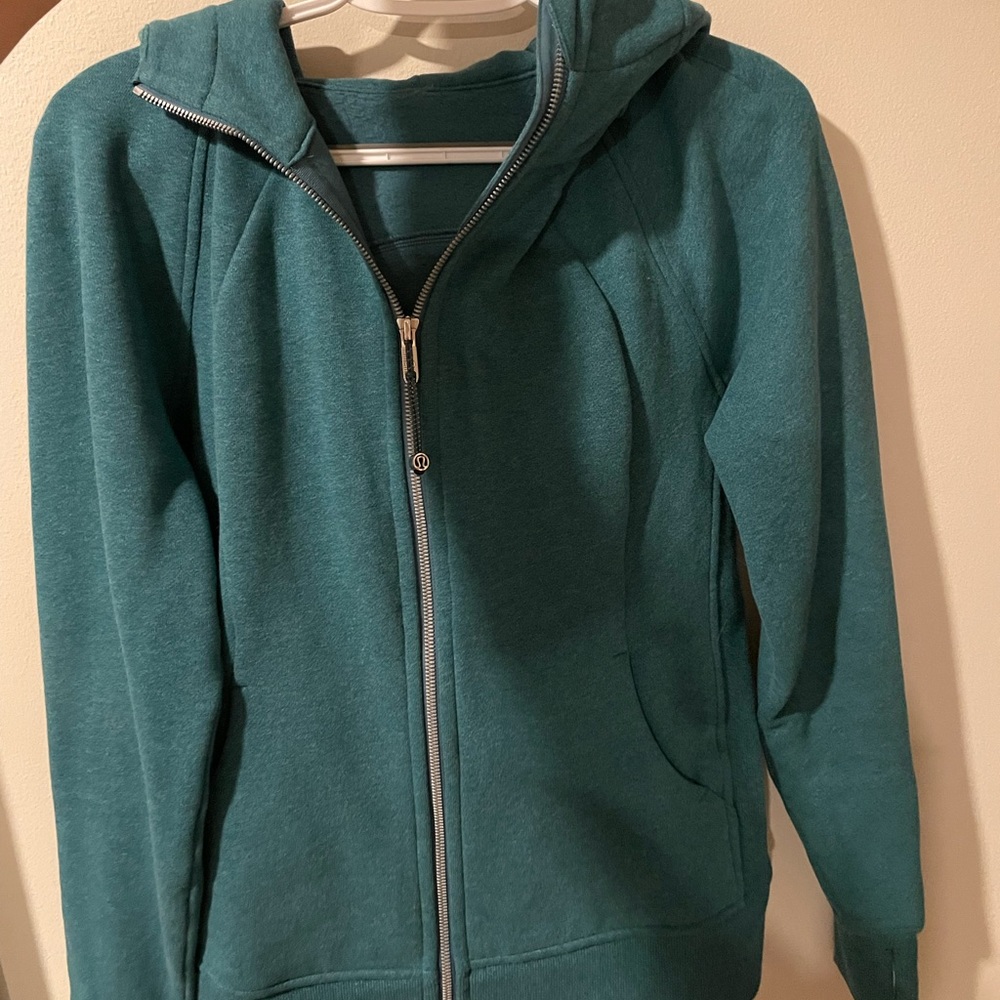 Lululemon scuba full zip not cropped
